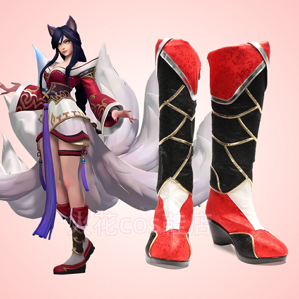 Classic Nine-Tailed Fox Cosplay Costume - Elegant Mage Character Outfit