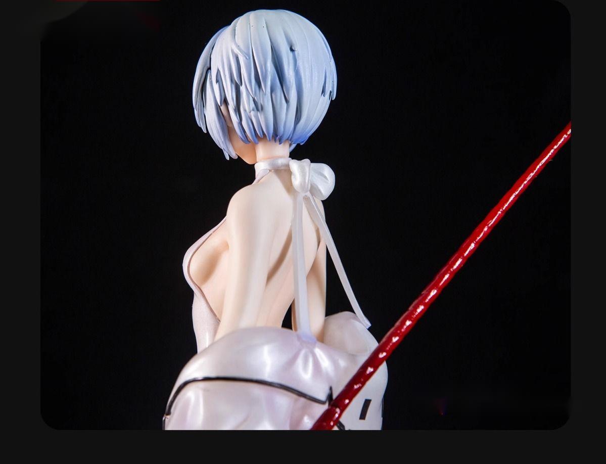 Neon Genesis Evangelion Ayanami Rei Figure - Premium Collectible