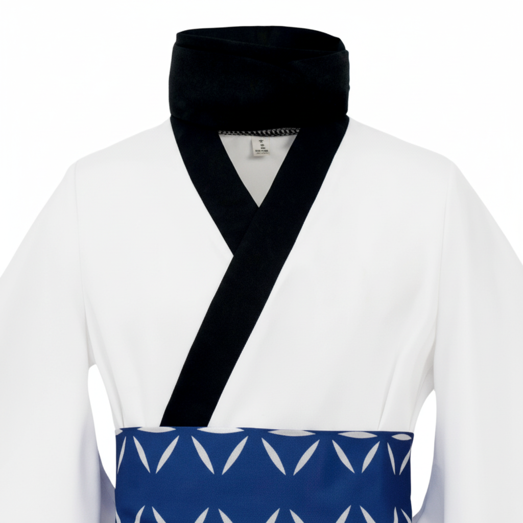Diagonal front closure and black trim detail - 4K resolution