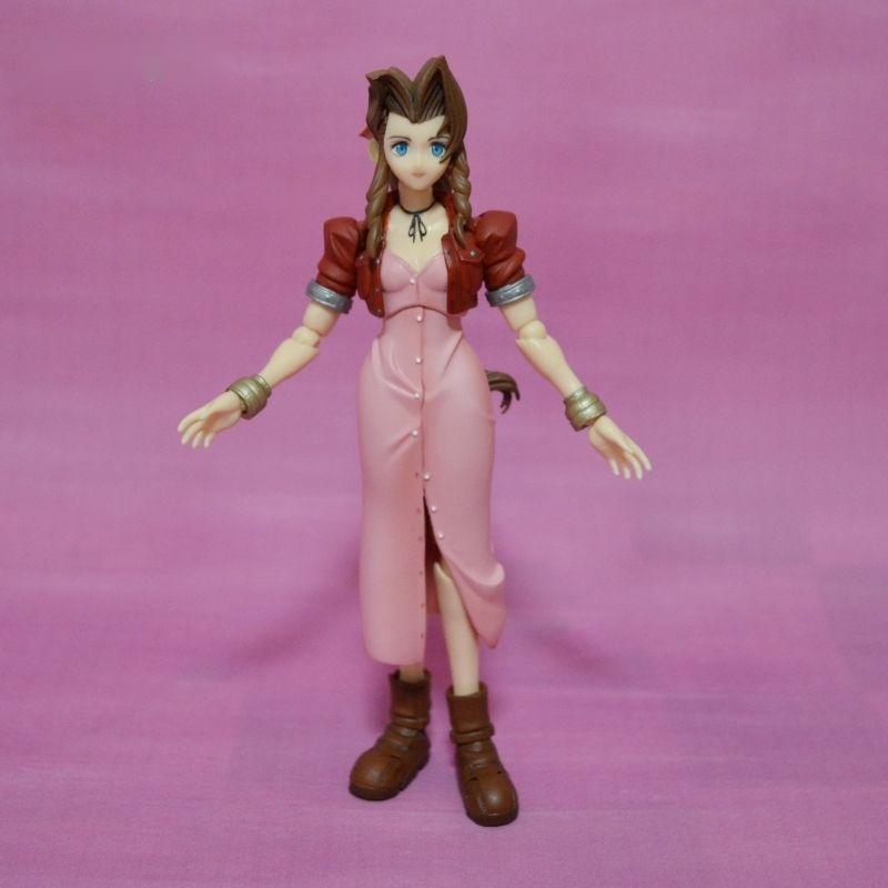 Final Fantasy VII Aerith Gainsborough Premium Figure - 250mm FF7 Collectible