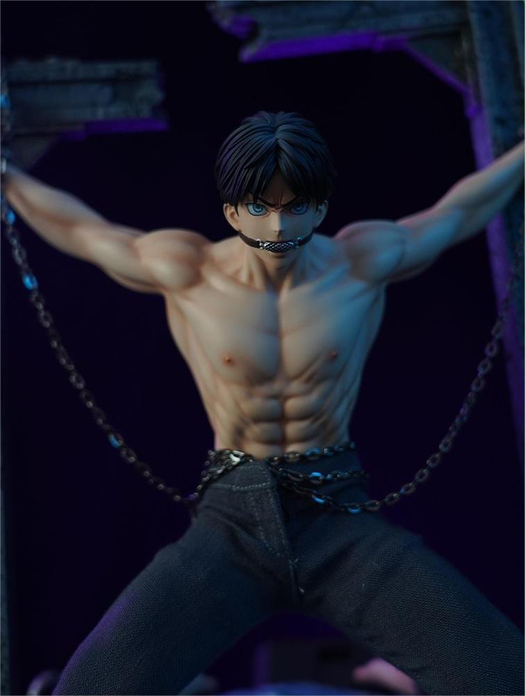 Attack on Titan Trapped Eren Yeager Figure - Crystallized Scene Collectible Statue