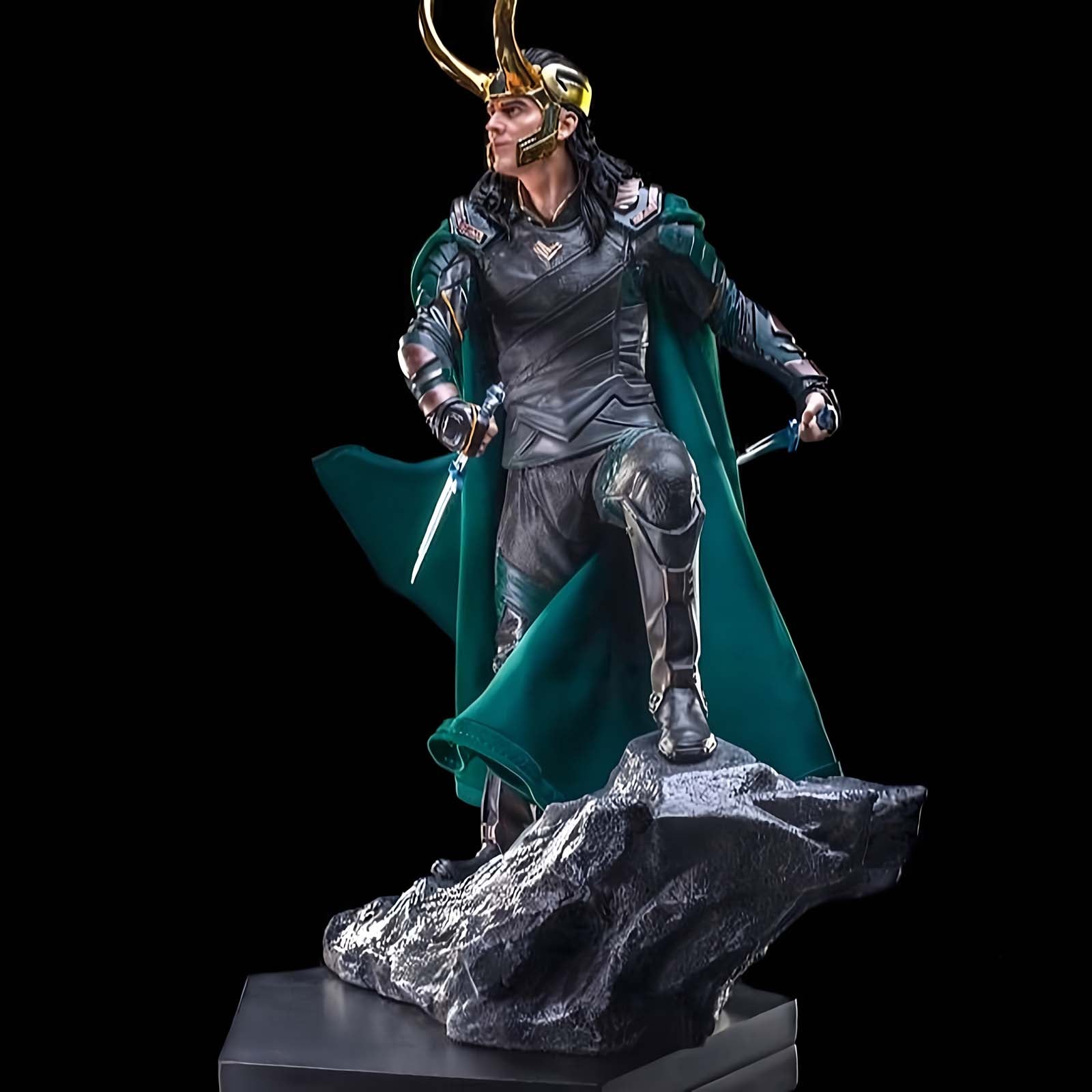 Marvel Avengers 3 Loki 1/10 Scale Figure - Premium Collectible Statue
