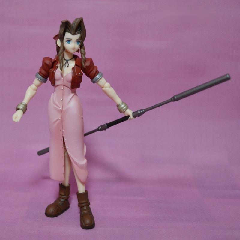Final Fantasy VII Aerith Gainsborough Premium Figure - 250mm FF7 Collectible