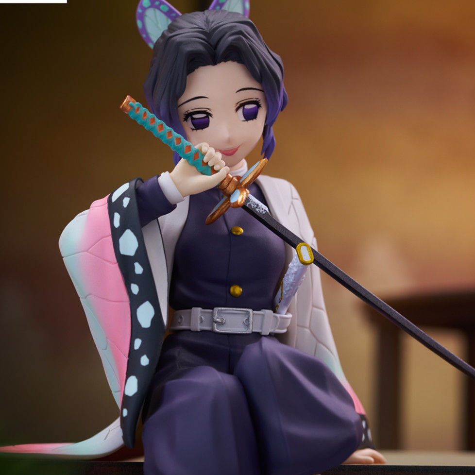 Demon Slayer Kocho Shinobu Scenery Figure - Insect Hashira Diorama Collectible