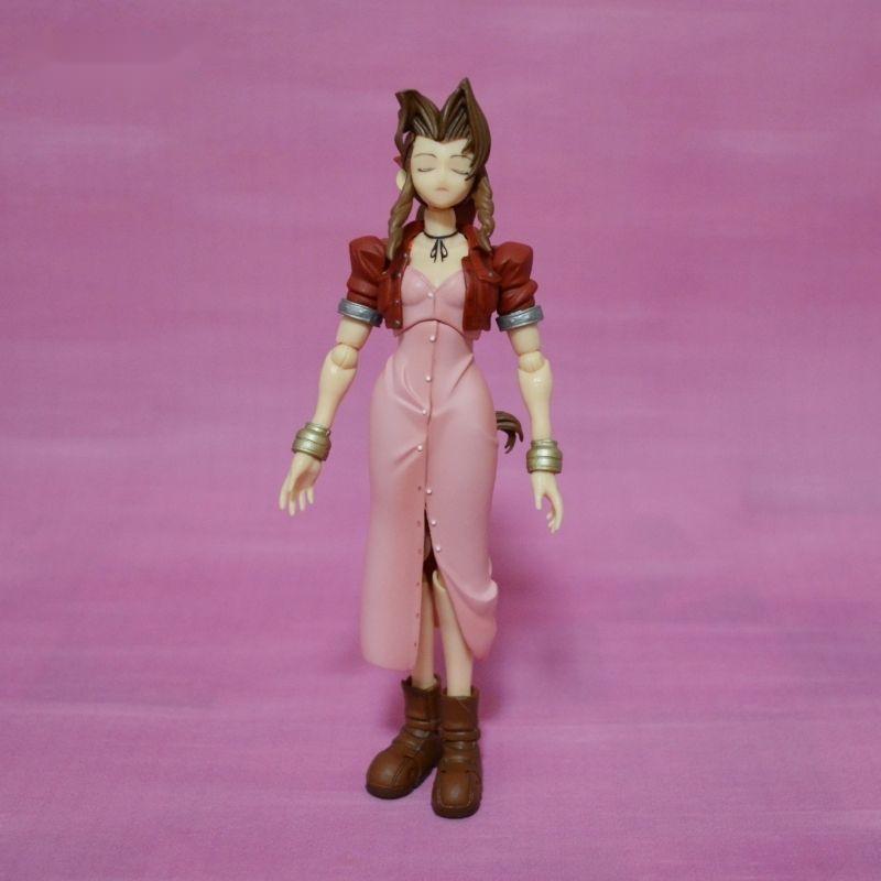 Final Fantasy VII Aerith Gainsborough Premium Figure - 250mm FF7 Collectible